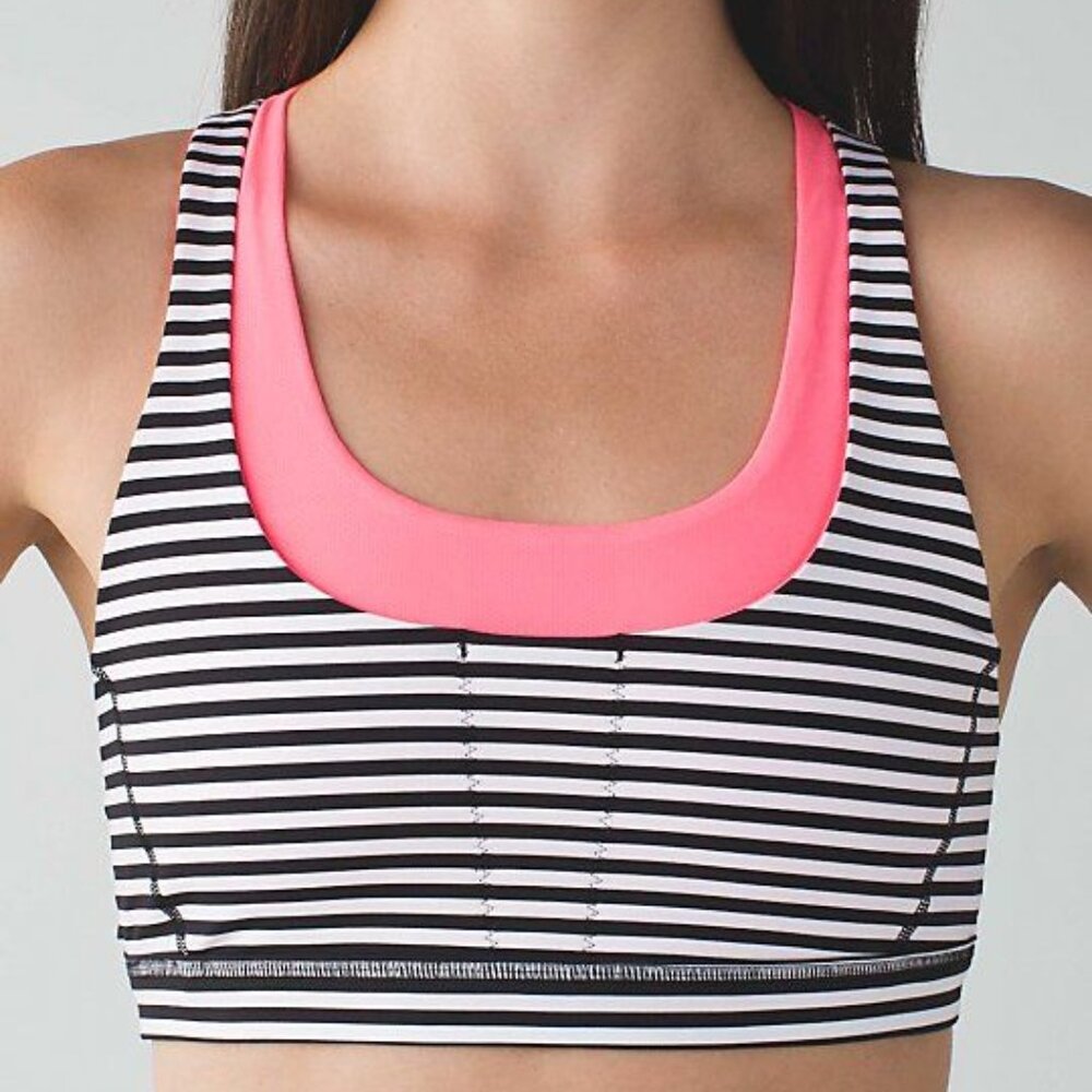 Lululemon Run: Stuff Your Bra II sports bra size 4
